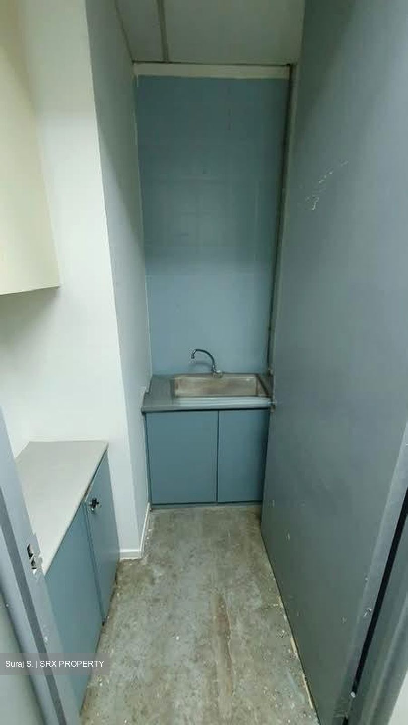 ERH Building (D1), Office #581162911